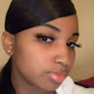 Meet your Posher, Kyla